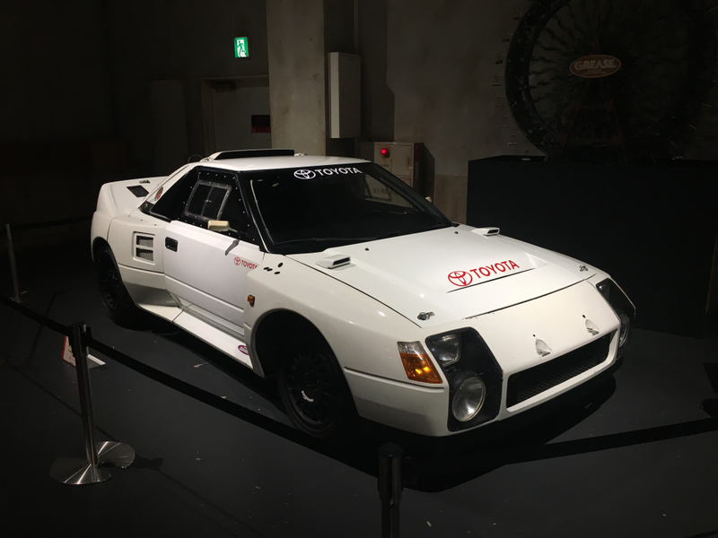 Illustration for article titled Look At This Amazing Collection of Historic Cars Inside A Japanese Shopping Mall